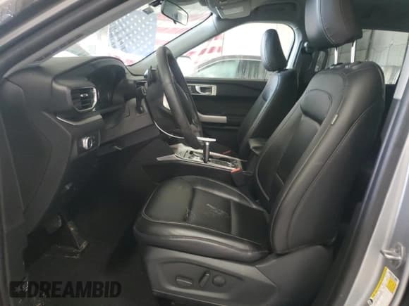 ✅ 2021 Ford Explorer XLT • VIN: 1FMSK8DHXMGB59912 • Lot: 55133055. Wystawiony na Copart z przebiegiem 34 972 mil. Bezpłatny archiwum sprzedaży aukcyjnych z USA i szczegółowy raport historii pojazdu na DreamBid. Zdjęcie 7.