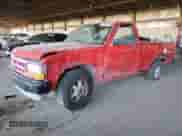 1995 Dodge Dakota z VIN 1B7FL26X2SW902568, wystawiony jako Copart lot #42760295 z przebiegiem 136 528 mil mil oraz Szkoda całkowita • Salvage title. Historia ofert i sprzedaży dostępna na DreamBid. Obrazek 1.