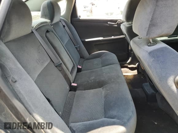 ✅ 2015 Chevrolet Impala LT • VIN: 2G1WB5E36F1145361 • Lot: 58694014. Wystawiony na Copart z przebiegiem 182 895 mil. Bezpłatny archiwum sprzedaży aukcyjnych z USA i szczegółowy raport historii pojazdu na DreamBid. Zdjęcie 10.