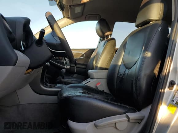 ✅ 2012 Toyota RAV4 • VIN: 2T3ZF4DV1CW157300 • Lot: 93438575. Listed on Copart with 83,699 mi. Free auction sales archive from the USA and detailed vehicle history report at DreamBid. Image 7.