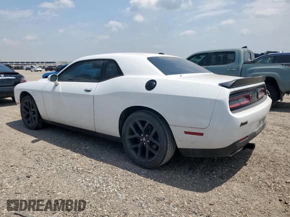✅ 2020 Dodge Challenger SXT • VIN: 2C3CDZAGXLH109961 • Lot: 57044945. Listed on Copart with 46,818 mi. Free auction sales archive from the USA and detailed vehicle history report at DreamBid. Image 2.