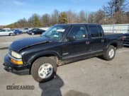 ✅ 2004 Chevrolet S-10 LS • VIN: 1GCDT13X44K147701 • Лот: 87379474. Опубликован ранее на Copart с пробегом 151 106 миль. Бесплатный доступ к архиву аукционных продаж из США и подробный отчёт об истории автомобиля на DreamBid. Изображение 1.