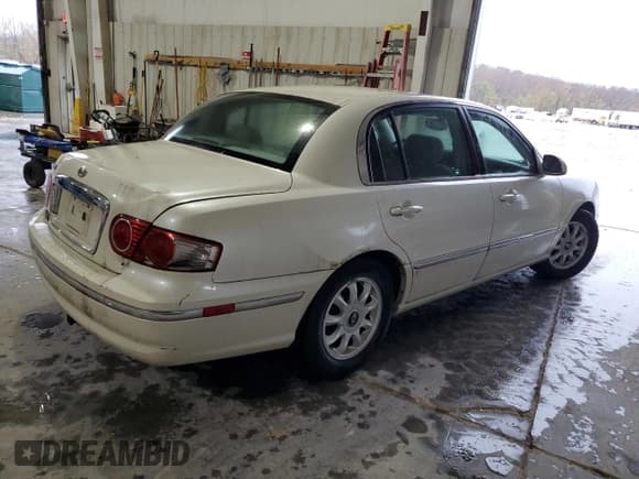 ✅ 2004 Kia Amanti • VIN: KNALD124145035031 • Lot: 81294924. Wystawiony na Copart z przebiegiem 136 941 mil. Bezpłatny archiwum sprzedaży aukcyjnych z USA i szczegółowy raport historii pojazdu na DreamBid. Zdjęcie 3.