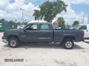 ✅ 2004 Chevrolet Silverado 2500HD LS • VIN: 1GCHC23U84F133354 • Лот: 42749201. Опубликован ранее на IAAI с пробегом Не указан. Бесплатный доступ к архиву аукционных продаж из США и подробный отчёт об истории автомобиля на DreamBid. Изображение 15.