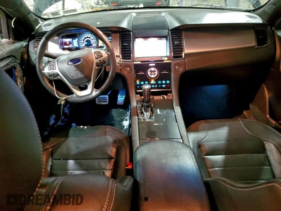 ✅ 2018 Ford Taurus SHO • VIN: 1FAHP2KT3JG102831 • Lot: 95308875. Listed on Copart with 49,219 mi. Free auction sales archive from the USA and detailed vehicle history report at DreamBid. Image 8.