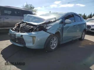 ✅ 2015 Toyota Prius Three • VIN: JTDKN3DU0F1900022 • Lot: 82783805. Listed on Copart with 185,861 mi. Free auction sales archive from the USA and detailed vehicle history report at DreamBid. Image 1.