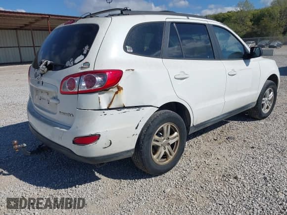✅ 2010 Hyundai Santa Fe GLS • VIN: 5NMSG3AB9AH360326 • Лот: 43458947. Опубликован ранее на IAAI с пробегом 236 430 миль. Бесплатный доступ к архиву аукционных продаж из США и подробный отчёт об истории автомобиля на DreamBid. Изображение 4.