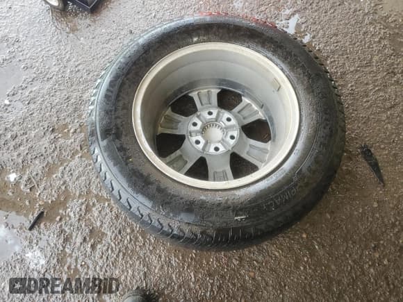 ✅ 2025 GMC Sierra 1500 SLT • VIN: 1GTPHDED7SZ192252 • Лот: 71643115. Опубликован ранее на Copart с пробегом 17 050 миль. Бесплатный доступ к архиву аукционных продаж из США и подробный отчёт об истории автомобиля на DreamBid. Изображение 12.