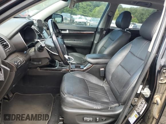 ✅ 2014 Kia Sorento SX • VIN: 5XYKW4A73EG466551 • Lot: 71703875. Listed on Copart with 182,289 mi. Free auction sales archive from the USA and detailed vehicle history report at DreamBid. Image 7.