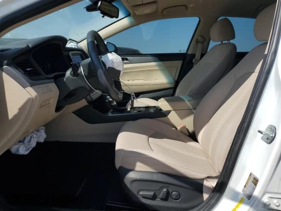 ✅ 2018 Hyundai Sonata SEL • VIN: 5NPE34AF2JH638228 • Lot: 87473815. Wystawiony na Copart z przebiegiem 50 927 mil. Bezpłatny archiwum sprzedaży aukcyjnych z USA i szczegółowy raport historii pojazdu na DreamBid. Zdjęcie 7.