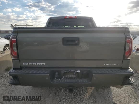 ✅ 2017 GMC Sierra 1500 Denali • VIN: 3GTU2PEJ0HG336373 • Lot: 83965305. Listed on Copart with 79,627 mi. Free auction sales archive from the USA and detailed vehicle history report at DreamBid. Image 6.