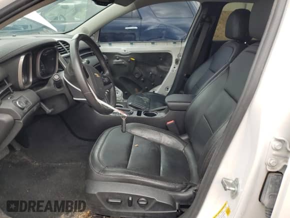 2016 Chevrolet Malibu LTZ z VIN 1G11E5SA8GF109511, wystawiony jako Copart lot #52000755 z przebiegiem 120 280 mil mil oraz Czysty tytuł • Clean title. Historia ofert i sprzedaży dostępna na DreamBid. Obrazek 7.