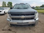 ✅ 2007 Chevrolet Silverado 2500HD Work Truck • VIN: 1GCHK24K67E531737 • Lot: 62553175. Wystawiony na Copart z przebiegiem 142 805 mil. Bezpłatny archiwum sprzedaży aukcyjnych z USA i szczegółowy raport historii pojazdu na DreamBid. Zdjęcie 5.