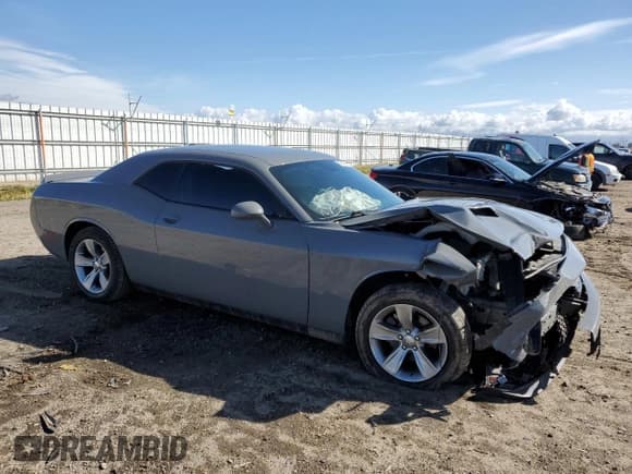 ✅ 2019 Dodge Challenger SXT • VIN: 2C3CDZAG8KH669668 • Lot: 43080643. Wystawiony na Copart z przebiegiem 42 101 mil. Bezpłatny archiwum sprzedaży aukcyjnych z USA i szczegółowy raport historii pojazdu na DreamBid. Zdjęcie 4.