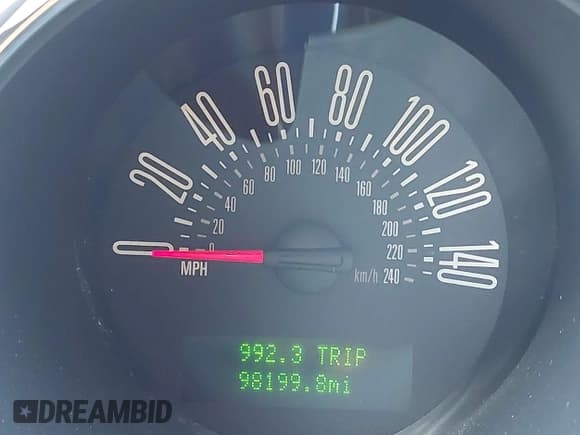 ✅ 2005 Ford Mustang GT Deluxe • VIN: 1ZVHT82H555212329 • Lot: 43323586. Wystawiony na IAAI z przebiegiem 98 199 mil. Bezpłatny archiwum sprzedaży aukcyjnych z USA i szczegółowy raport historii pojazdu na DreamBid. Zdjęcie 15.