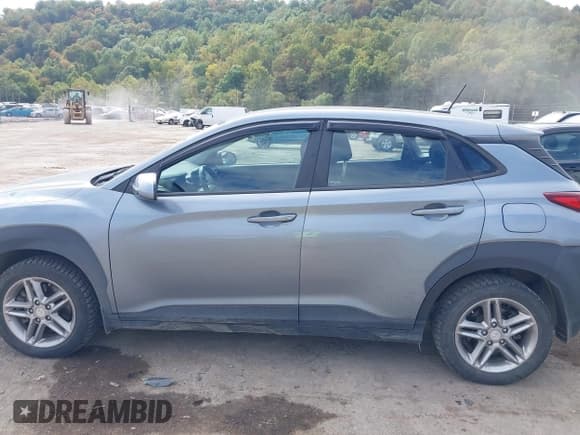 ✅ 2021 Hyundai Kona SE • VIN: KM8K1CAAXMU615373 • Lot: 43203008. Listed on IAAI with 88,946 mi. Free auction sales archive from the USA and detailed vehicle history report at DreamBid. Image 14.