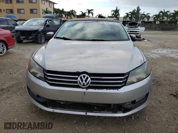 ✅ 2013 Volkswagen Passat SE • VIN: 1VWBP7A3XDC069186 • Lot: 89873885. Listed on Copart with Not provided. Free auction sales archive from the USA and detailed vehicle history report at DreamBid. Image 5.