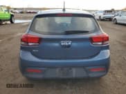 ✅ 2023 Kia Rio S • VIN: 3KPA25AD7PE514555 • Lot: 90874815. Wystawiony na Copart z przebiegiem 34 545 mil. Bezpłatny archiwum sprzedaży aukcyjnych z USA i szczegółowy raport historii pojazdu na DreamBid. Zdjęcie 6.
