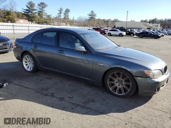 ✅ 2006 BMW 7 Series 750i • VIN: WBAHL83586DT07365 • Lot: 48397125. Wystawiony na Copart z przebiegiem 111 374 mil. Bezpłatny archiwum sprzedaży aukcyjnych z USA i szczegółowy raport historii pojazdu na DreamBid. Zdjęcie 4.