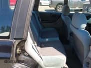 ✅ 2000 Subaru Forester L • VIN: JF1SF6358YH725348 • Лот: 42632876. Опубликован ранее на IAAI с пробегом 243 783 миль. Бесплатный доступ к архиву аукционных продаж из США и подробный отчёт об истории автомобиля на DreamBid. Изображение 8.