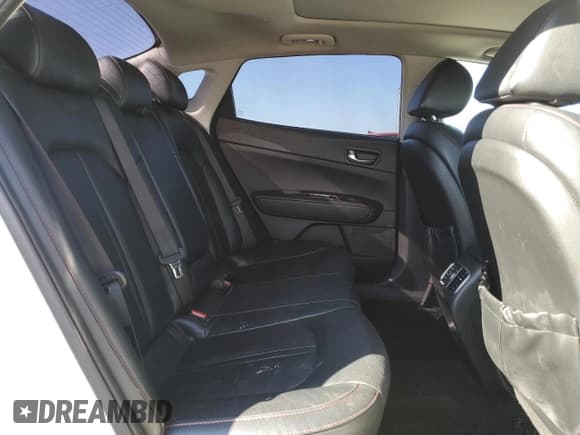 ✅ 2018 Kia Optima SX • VIN: 5XXGW4L28JG192883 • Lot: 90479375. Wystawiony na Copart z przebiegiem 143 522 mil. Bezpłatny archiwum sprzedaży aukcyjnych z USA i szczegółowy raport historii pojazdu na DreamBid. Zdjęcie 10.