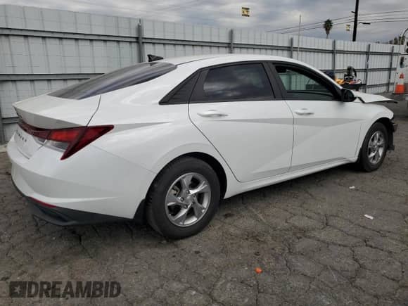 2022 Hyundai Elantra SE with VIN 5NPLL4AG0NH061818, listed as a Copart auction lot 82356695 with 29,018 mi miles and Salvage title. Bid and sale history available at DreamBid. Image 3.