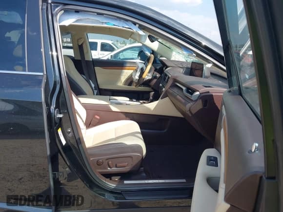 ✅ 2019 Lexus RX 350 • VIN: 2T2ZZMCA5KC140655 • Lot: 43337599. Listed on IAAI with 80,520 mi. Free auction sales archive from the USA and detailed vehicle history report at DreamBid. Image 5.