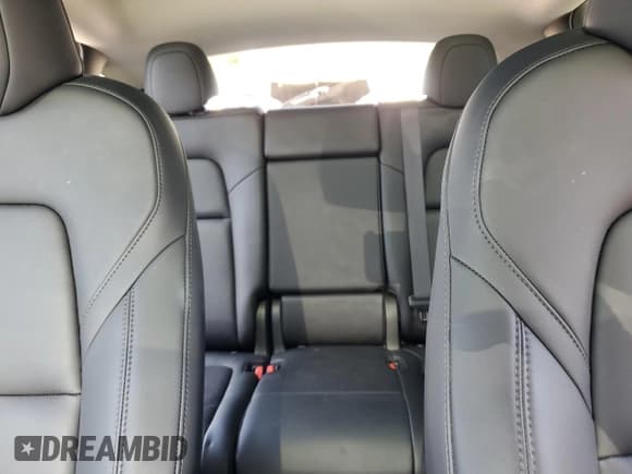 ✅ 2024 Tesla Model Y Long Range • VIN: 7SAYGAEE6RF160698 • Lot: 54691245. Wystawiony na Copart z przebiegiem 6 834 mil. Bezpłatny archiwum sprzedaży aukcyjnych z USA i szczegółowy raport historii pojazdu na DreamBid. Zdjęcie 10.