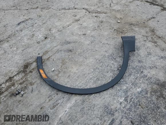 ✅ 2021 Chevrolet Blazer RS • VIN: 3GNKBERS4MS504822 • Lot: 85957465. Wystawiony na Copart z przebiegiem 37 109 mil. Bezpłatny archiwum sprzedaży aukcyjnych z USA i szczegółowy raport historii pojazdu na DreamBid. Zdjęcie 13.