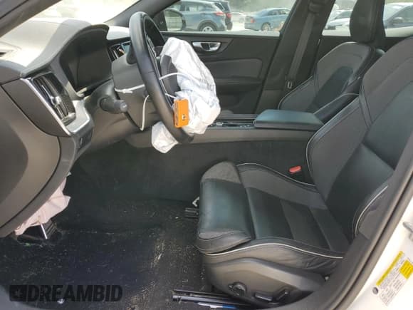 ✅ 2022 Volvo S60 Ultimate Dark Theme • VIN: 7JRL12TMXNG158026 • Lot: 69103434. Listed on Copart with 38,797 mi. Free auction sales archive from the USA and detailed vehicle history report at DreamBid. Image 7.