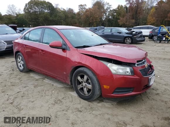 ✅ 2013 Chevrolet Cruze 1LT • VIN: 1G1PC5SB0D7264388 • Lot: 90034005. Listed on Copart with 129,104 mi. Free auction sales archive from the USA and detailed vehicle history report at DreamBid. Image 4.
