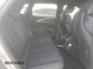 ✅ 2025 Cadillac LYRIQ Luxury • VIN: 1GYKPNRK6SZ303346 • Lot: 84737065. Wystawiony na Copart z przebiegiem 4 958 mil. Bezpłatny archiwum sprzedaży aukcyjnych z USA i szczegółowy raport historii pojazdu na DreamBid. Zdjęcie 11.