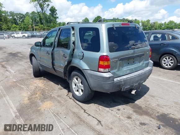 ✅ 2006 Ford Escape XLT • VIN: 1FMYU93156KB79094 • Lot: 42240986. Wystawiony na IAAI z przebiegiem 201 966 mil. Bezpłatny archiwum sprzedaży aukcyjnych z USA i szczegółowy raport historii pojazdu na DreamBid. Zdjęcie 3.