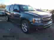 2013 Chevrolet Suburban LT с VIN 1GNSKJE71DR198109, выставлен на аукционе Copart как лот 91373315 с пробегом 211 243 миль миль и Чистый • Clean title. История ставок и продаж доступна на DreamBid. Изображение 4.