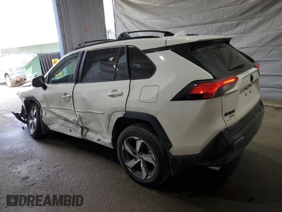 ✅ 2025 Toyota RAV4 SE • VIN: JTMAB3FV0SD236288 • Lot: 57314275. Listed on Copart with 13,984 mi. Free auction sales archive from the USA and detailed vehicle history report at DreamBid. Image 2.