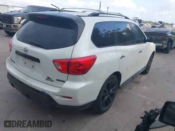 ✅ 2018 Nissan Pathfinder S • VIN: 5N1DR2MN5JC647644 • Лот: 42343974. Опубликован ранее на IAAI с пробегом 227 221 миль. Бесплатный доступ к архиву аукционных продаж из США и подробный отчёт об истории автомобиля на DreamBid. Изображение 4.