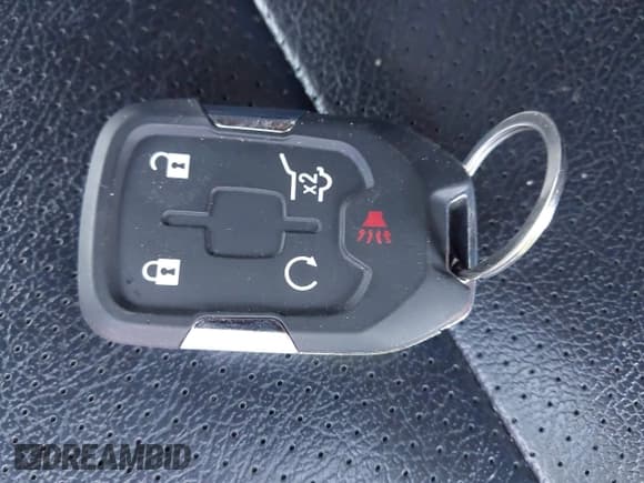 ✅ 2019 Chevrolet Silverado 1500 RST • VIN: 1GCUYEEDXKZ348261 • Lot: 43297200. Wystawiony na IAAI z przebiegiem 69 959 mil. Bezpłatny archiwum sprzedaży aukcyjnych z USA i szczegółowy raport historii pojazdu na DreamBid. Zdjęcie 11.