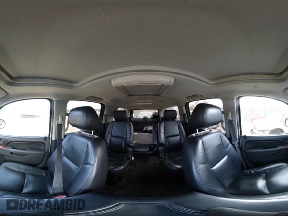 ✅ 2012 Chevrolet Suburban LTZ • VIN: 1GNSKKE74CR182183 • Lot: 43556225. Listed on IAAI with 210,228 mi. Free auction sales archive from the USA and detailed vehicle history report at DreamBid. Image 18.