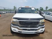 ✅ 2005 GMC Sierra 2500HD SLT • VIN: 1GTHK23255F811576 • Lot: 42496815. Listed on IAAI with 285,652 mi. Free auction sales archive from the USA and detailed vehicle history report at DreamBid. Image 11.