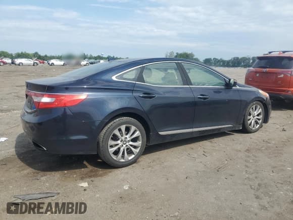 ✅ 2012 Hyundai Azera • VIN: KMHFG4JG6CA183763 • Лот: 65373825. Опубликован ранее на Copart с пробегом 126 048 миль. Бесплатный доступ к архиву аукционных продаж из США и подробный отчёт об истории автомобиля на DreamBid. Изображение 3.