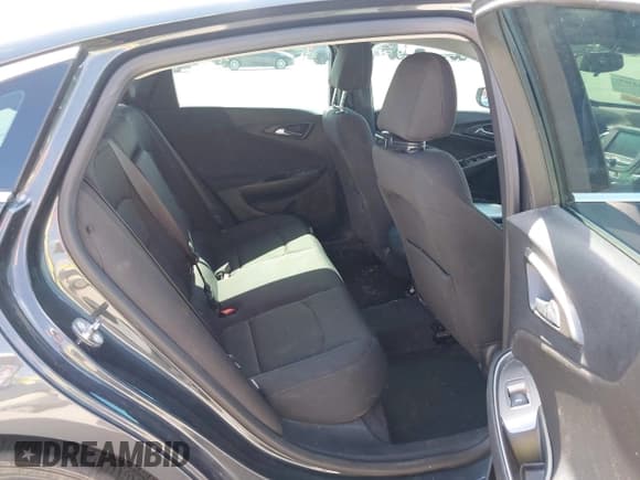 ✅ 2017 Chevrolet Malibu LS • VIN: 1G1ZB5ST8HF171652 • Lot: 43355205. Listed on IAAI with 105,193 mi. Free auction sales archive from the USA and detailed vehicle history report at DreamBid. Image 8.