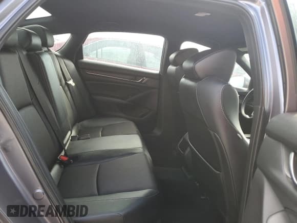 ✅ 2002 Mercedes-Benz CLK 320/430 • VIN: WDBLK65G92T128706 • Лот: 75334464. Опубликован ранее на Copart с пробегом 40 981 миль. Бесплатный доступ к архиву аукционных продаж из США и подробный отчёт об истории автомобиля на DreamBid. Изображение 10.