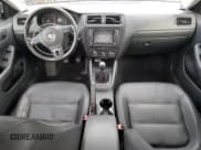 ✅ 2012 Volkswagen Jetta SE • VIN: 3VWBP7AJ0CM385532 • Lot: 91991445. Listed on Copart with 150,559 mi. Free auction sales archive from the USA and detailed vehicle history report at DreamBid. Image 8.