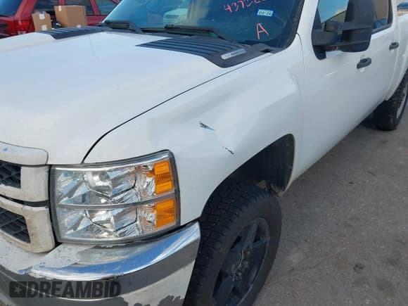 ✅ 2012 Chevrolet Silverado 2500HD LT • VIN: 1GC1KXC88CF116895 • Lot: 43722002. Listed on IAAI with 284,653 mi. Free auction sales archive from the USA and detailed vehicle history report at DreamBid. Image 6.
