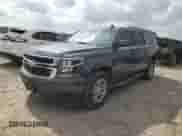 2020 Chevrolet Suburban LS z VIN 1GNSCGKCXLR106821, wystawiony jako Copart lot #55090365 z przebiegiem 109 347 mil mil oraz Szkoda całkowita • Salvage title. Historia ofert i sprzedaży dostępna na DreamBid. Obrazek 1.