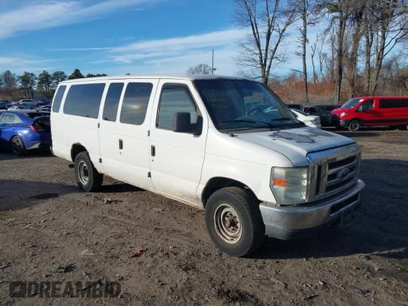 ✅ 2008 Ford Econoline Passenger XL • VIN: 1FBSS31L08DB22945 • Lot: 41315012. Listed on IAAI with 330,809 mi. Free auction sales archive from the USA and detailed vehicle history report at DreamBid. Image 1.