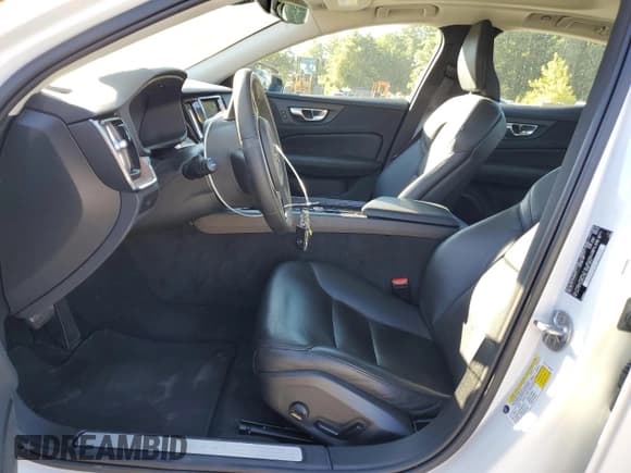 ✅ 2024 Volvo S60 Plus Dark Theme • VIN: 7JRL12FL3RG280977 • Lot: 84880075. Listed on Copart with 41,594 mi. Free auction sales archive from the USA and detailed vehicle history report at DreamBid. Image 7.