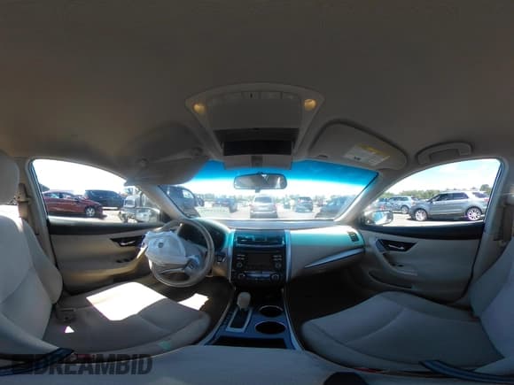 ✅ 2013 Nissan Altima SV • VIN: 1N4AL3AP0DN435818 • Lot: 43125991. Listed on IAAI with 196,551 mi. Free auction sales archive from the USA and detailed vehicle history report at DreamBid. Image 18.