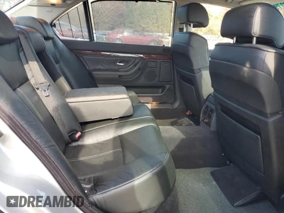 ✅ 2001 BMW 7 Series 740iL • VIN: WBAGH83491DP19551 • Lot: 79279424. Wystawiony na Copart z przebiegiem 207 217 mil. Bezpłatny archiwum sprzedaży aukcyjnych z USA i szczegółowy raport historii pojazdu na DreamBid. Zdjęcie 10.