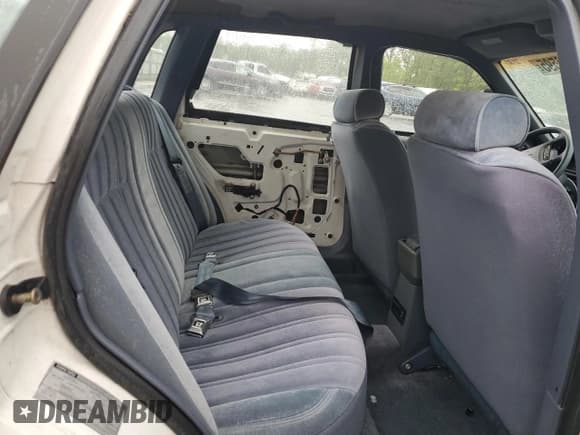 ✅ 1992 Mercury Topaz GS • VIN: 2MEPM36U1NB611321 • Lot: 56950595. Listed on Copart with 54,164 mi. Free auction sales archive from the USA and detailed vehicle history report at DreamBid. Image 10.